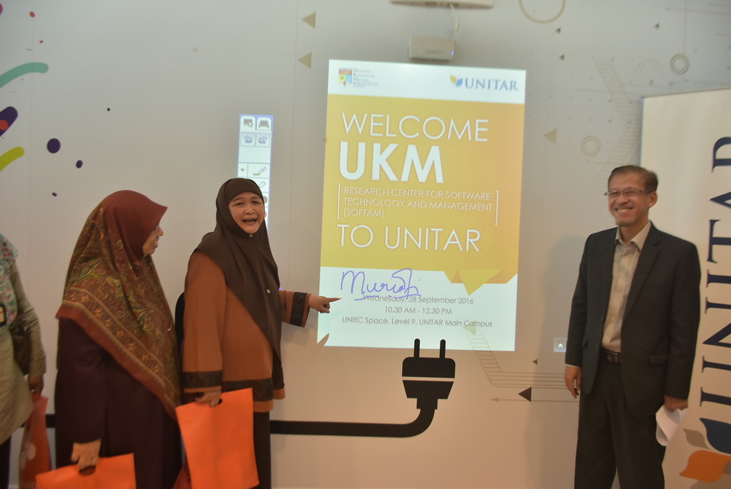 UKM 1701